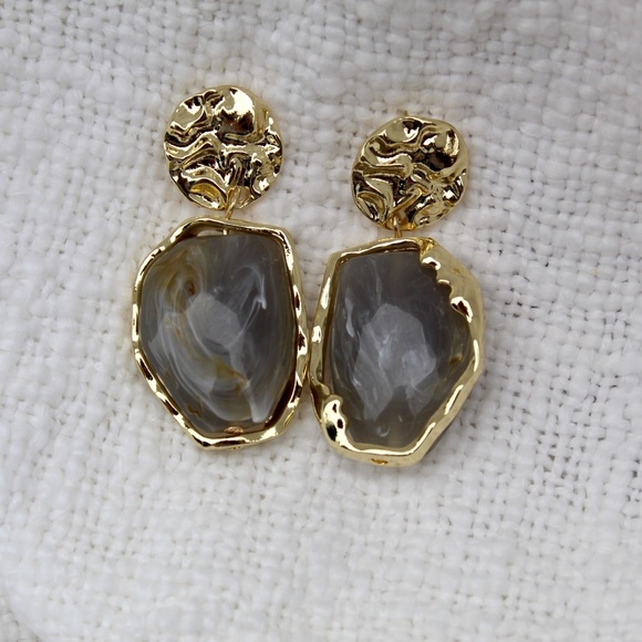 Sterling Silver "Winter" Drop Stone Pendants with Gold Casing - Picture 9 of 13